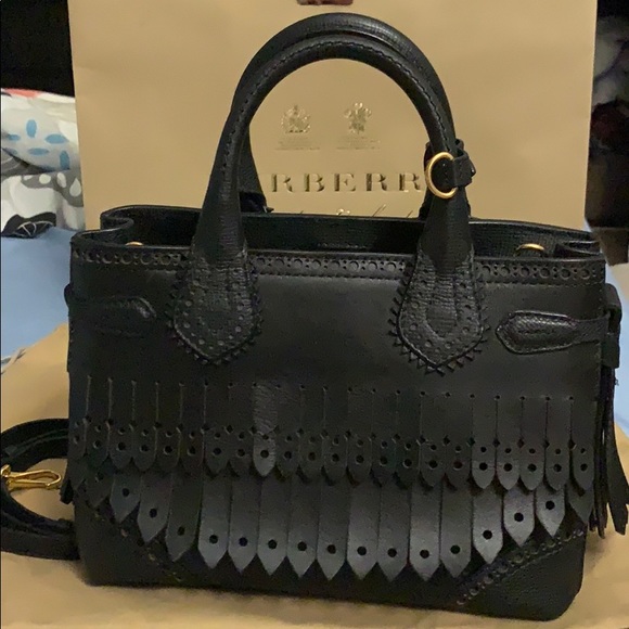 Burberry The Small Banner with Brogue Detail - Picture 4 of 8